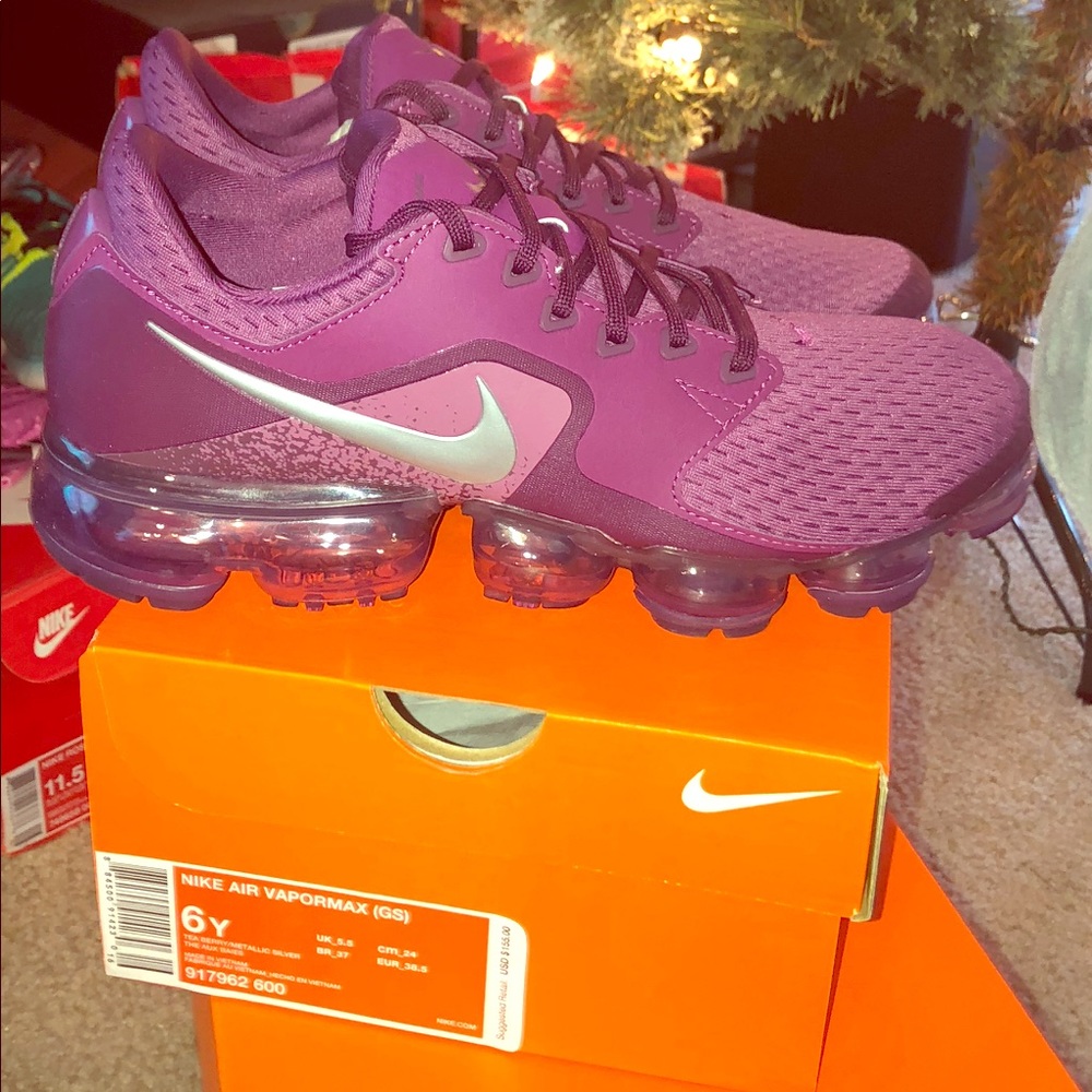 Nike Air Vapormax:Teaberry/Metallic Silver, NWB - Picture 1 of 8